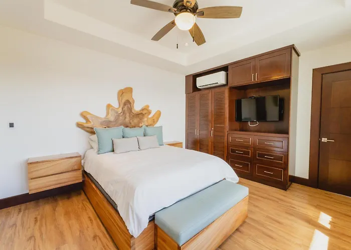 360 Splendor 104f-ocean View Residencebreakfast Included!